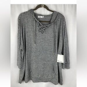 NWT 89th & Madison Popover Knit Top Hoodie Woman 3X Black & White Stripes
